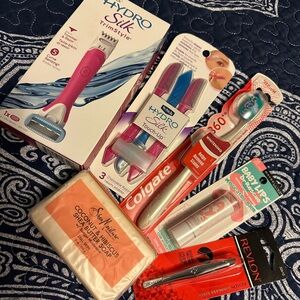 Hydro Silk &  Shea Moisture SELF CARE Bundle. ***20***